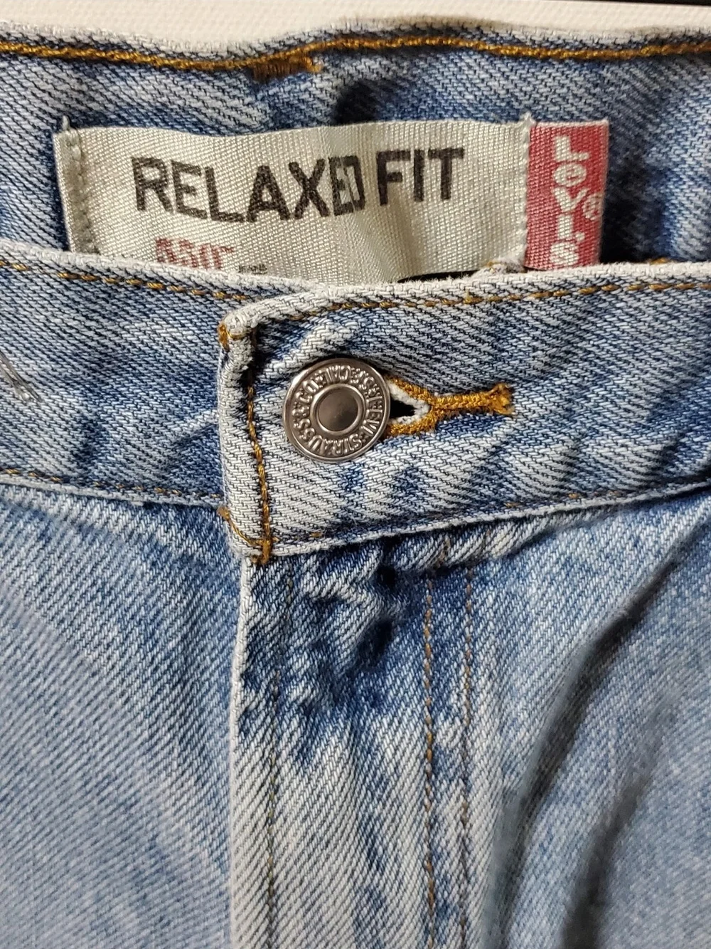Levi's Light Blue Relaxed Fit Straight Jeans Size 33x30